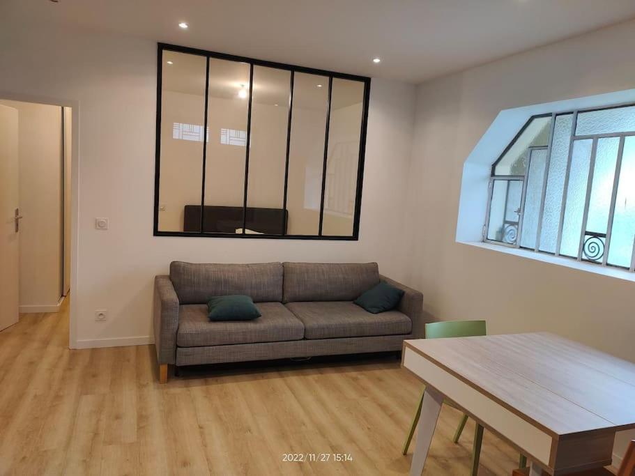 Logement Complet A Villeurbanne Exterior photo